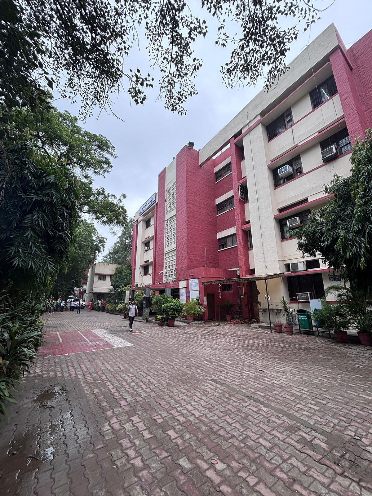 campus 5